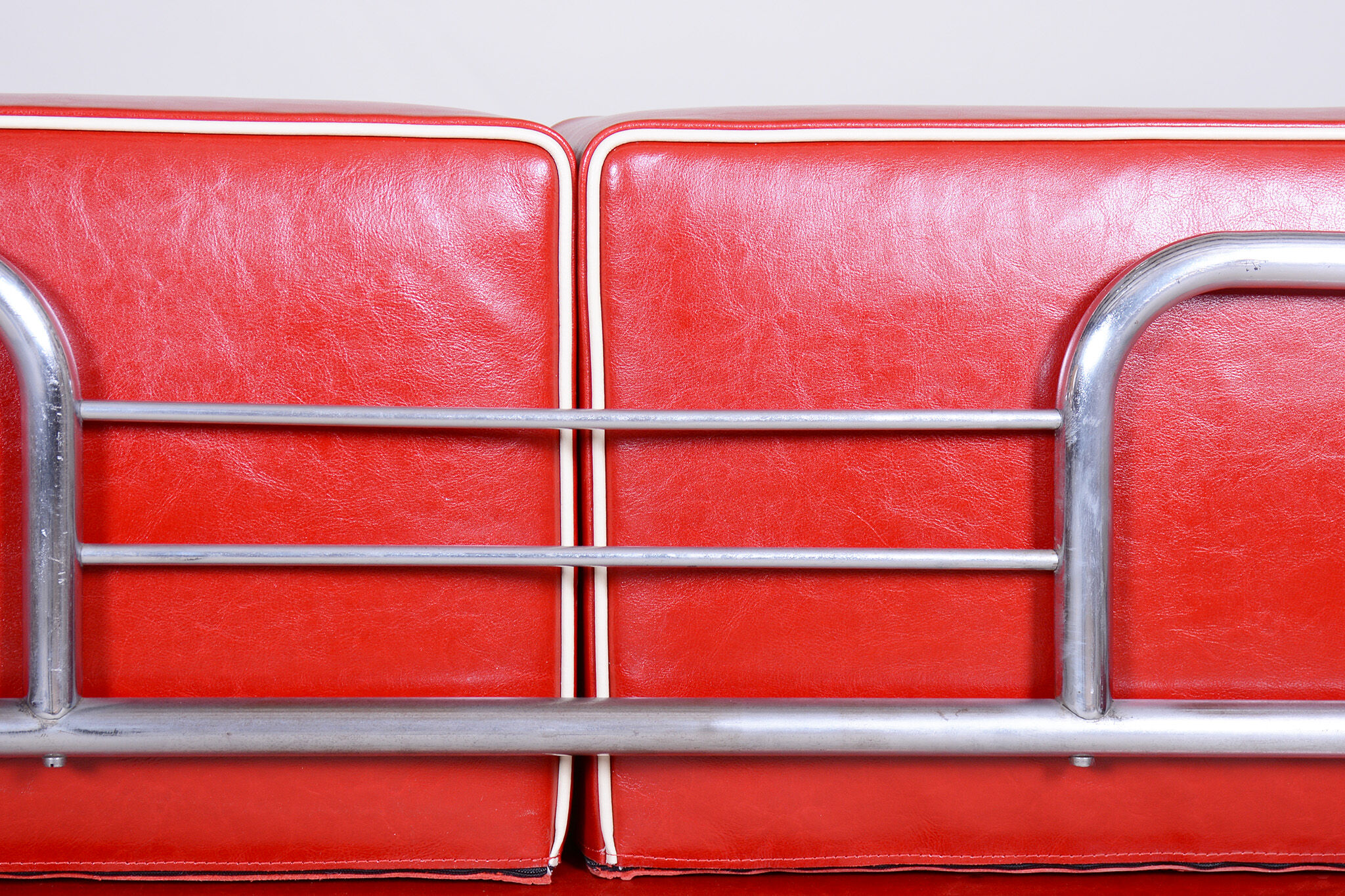 Restored Bauhaus Sofa by Robert Slezak, High-Quality Leather, Chrome, 1930s