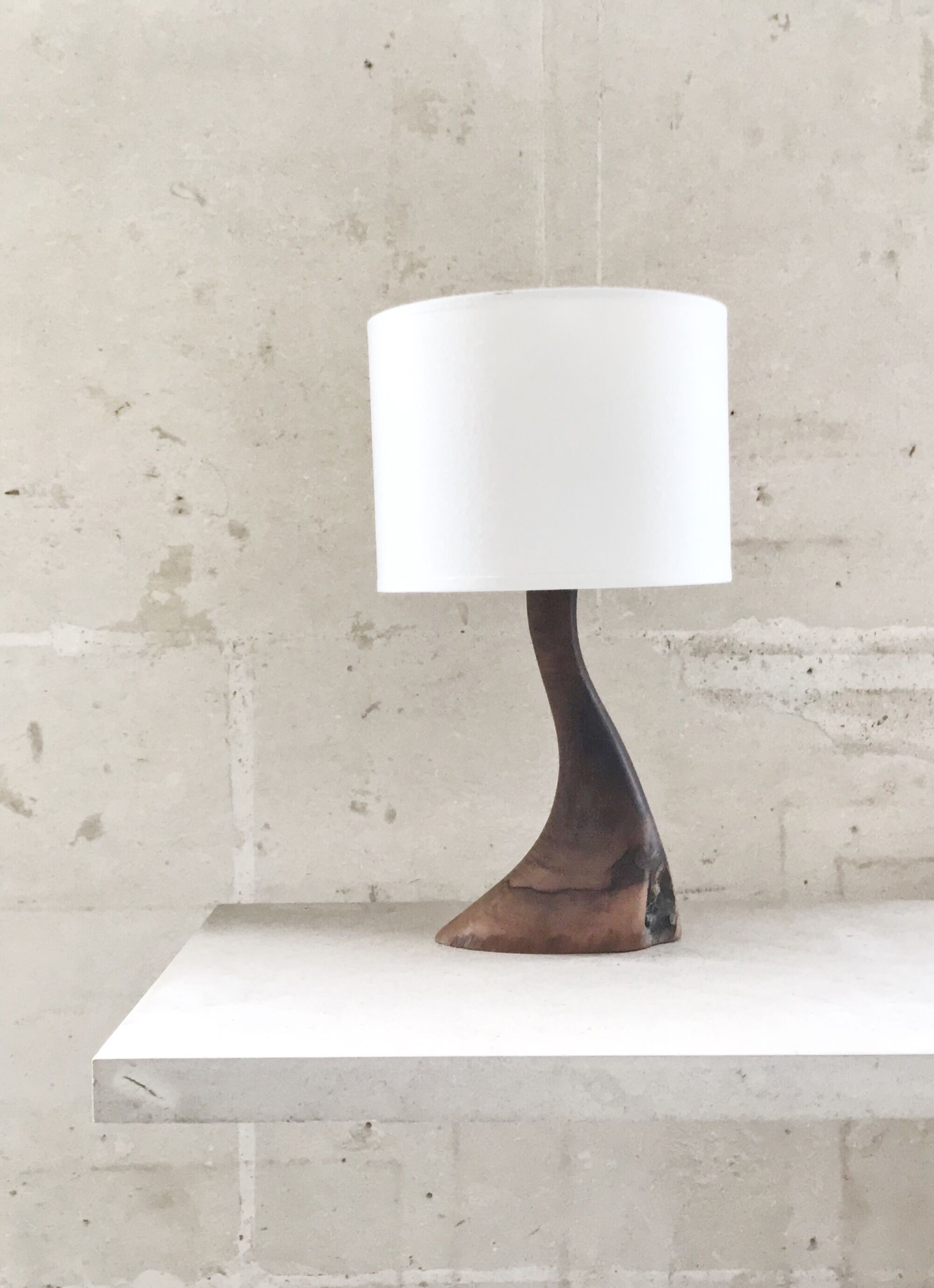 Lamp free form in 1950 olive wood s