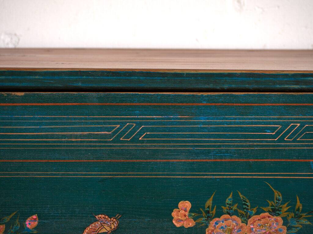 Antique Chinese chest in green lacquered elm – China, circa 1900
