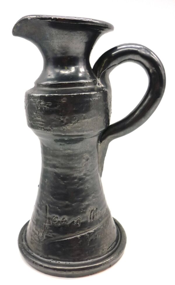 Vase pichet en céramique émaillée noire métal, signé Jean Marais, Vallauris