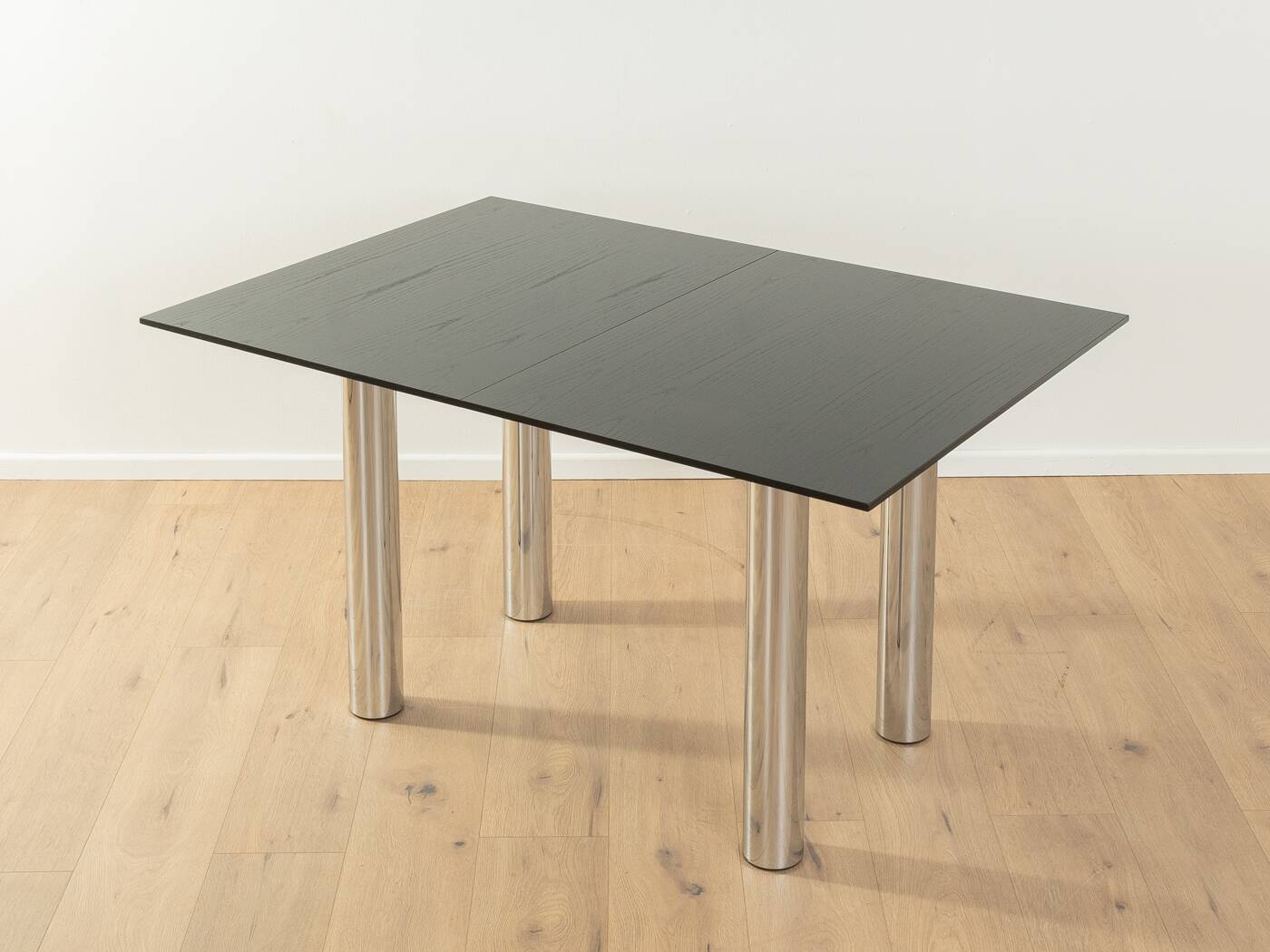 Postmodern Dining Table, Läsko