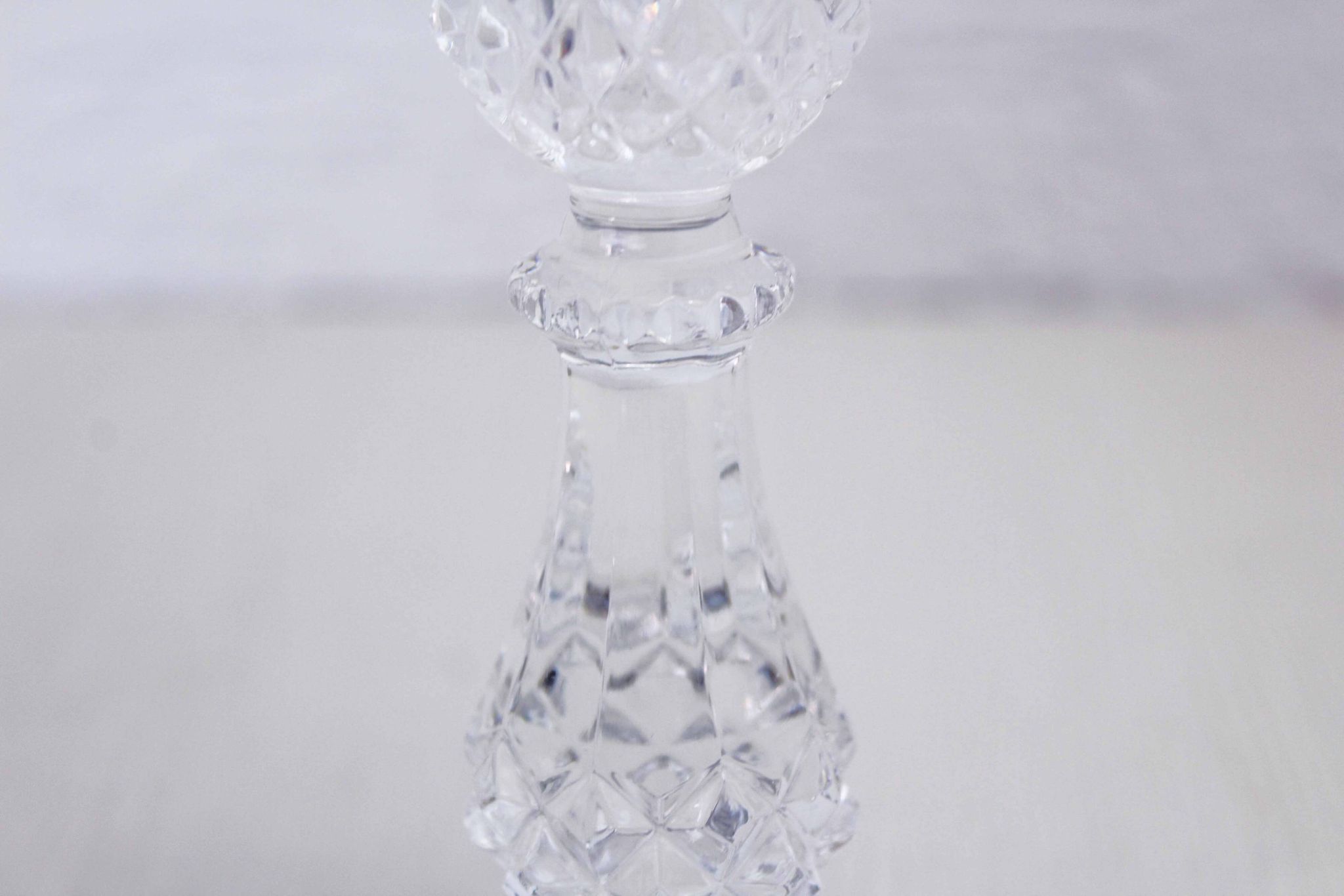 Crystal candle holder
