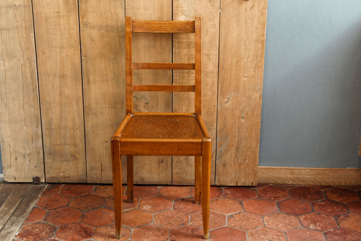 Set of 4 chairs period Reconstruction, solid wood
