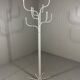 Porte-manteau Tree de Fritz Hansen par Sidse Werner