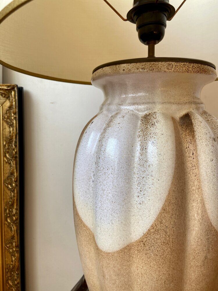 Table lamp in glazed ceramic and beige paper