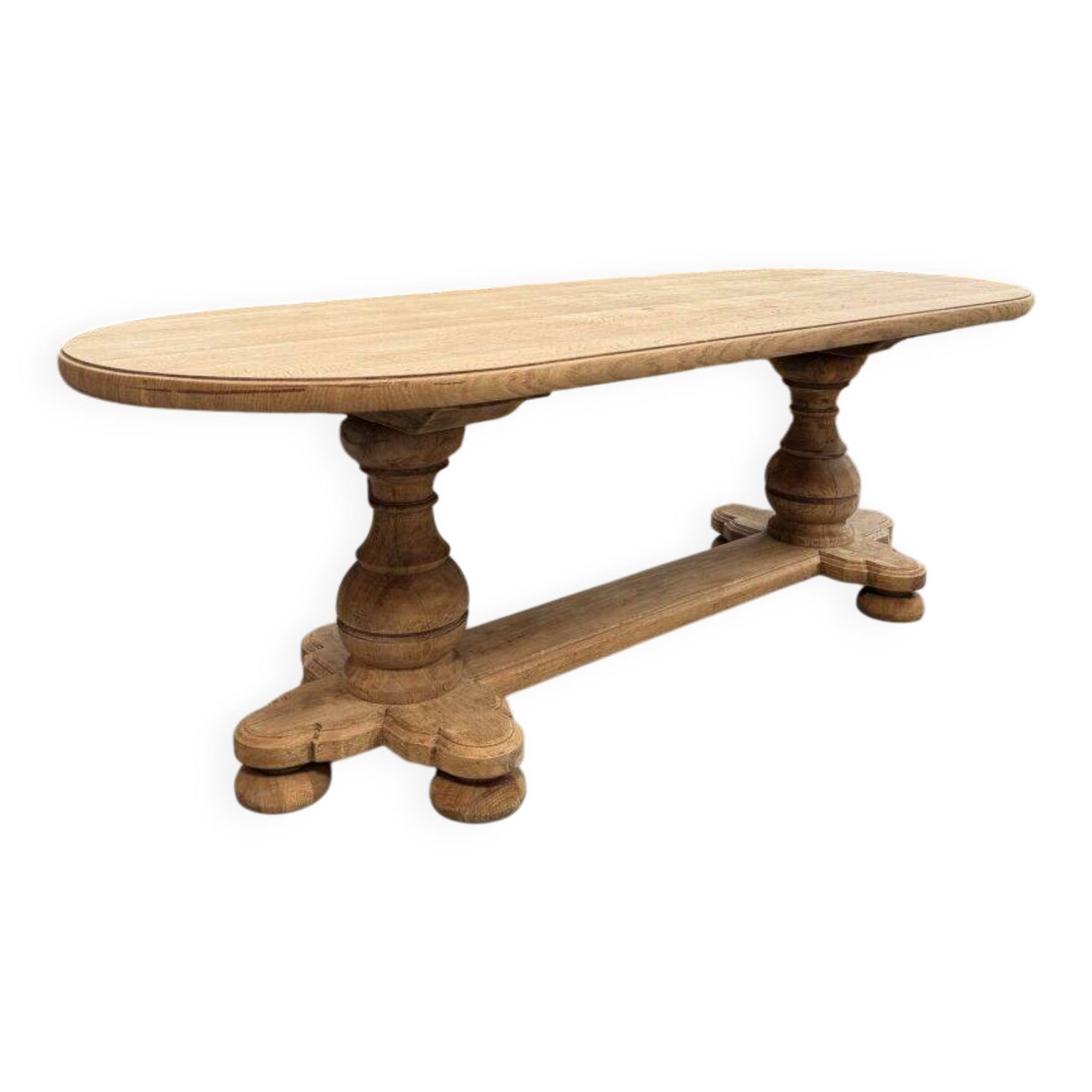 Table ovale en chêne massif
