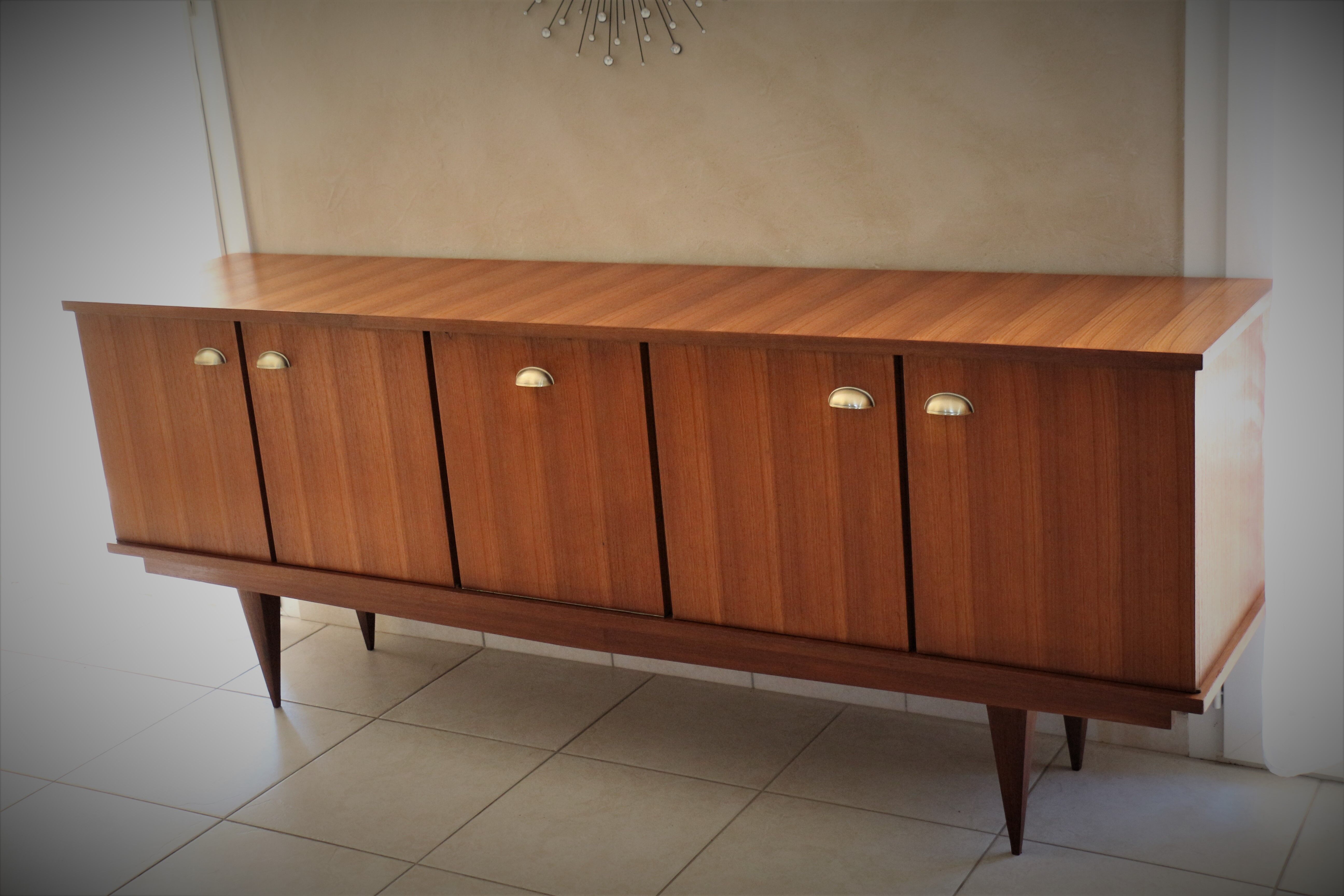 Scandinavian design in Malora teak