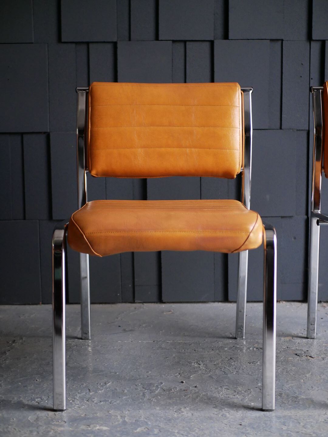 Pair of 70s design chairs