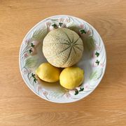 Salad bowl fruit drainer frieze strawberry slurry