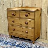 Commode anglaise en sapin de la fin du XIXème, 4 tiroirs