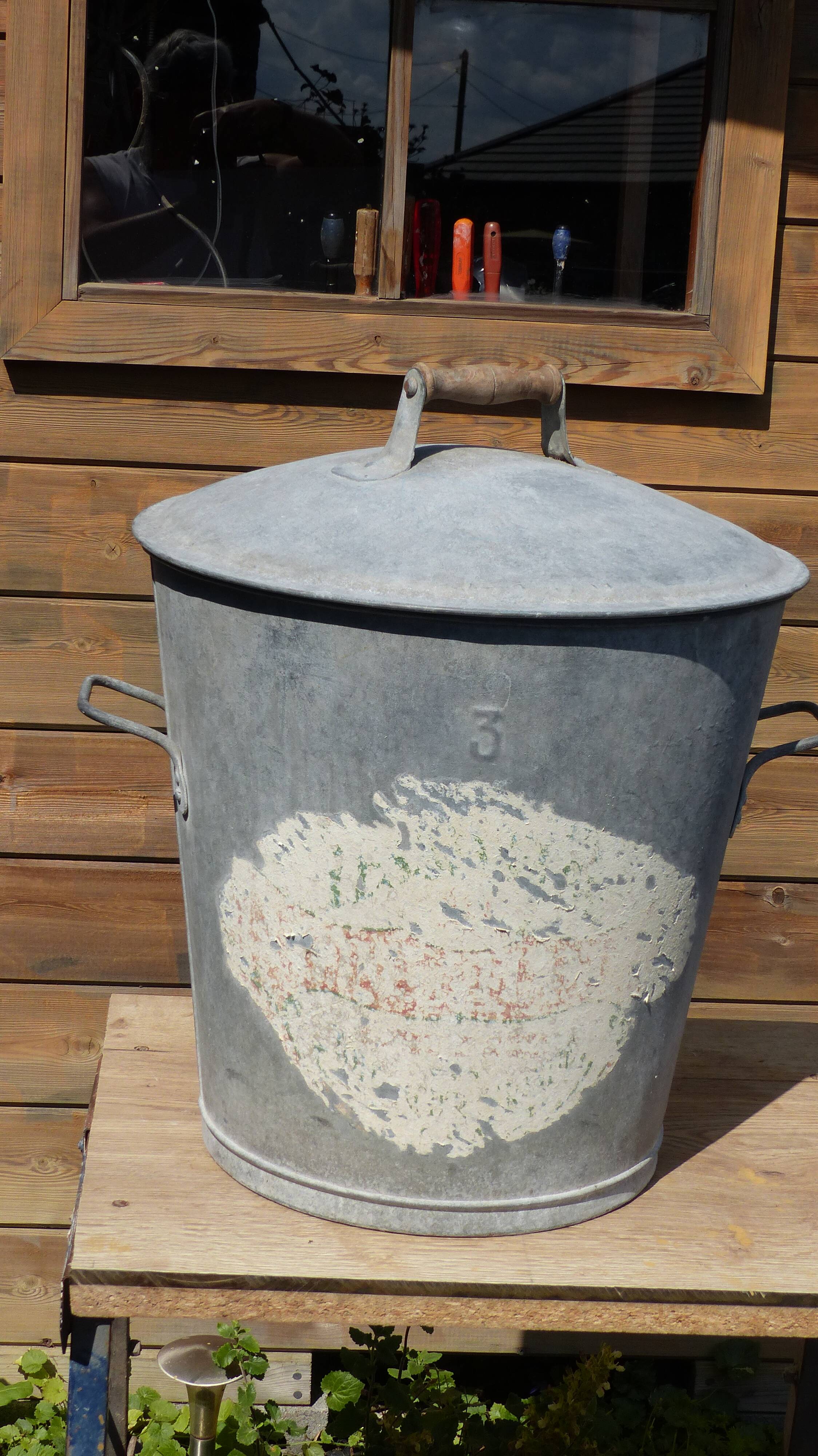 Large basin