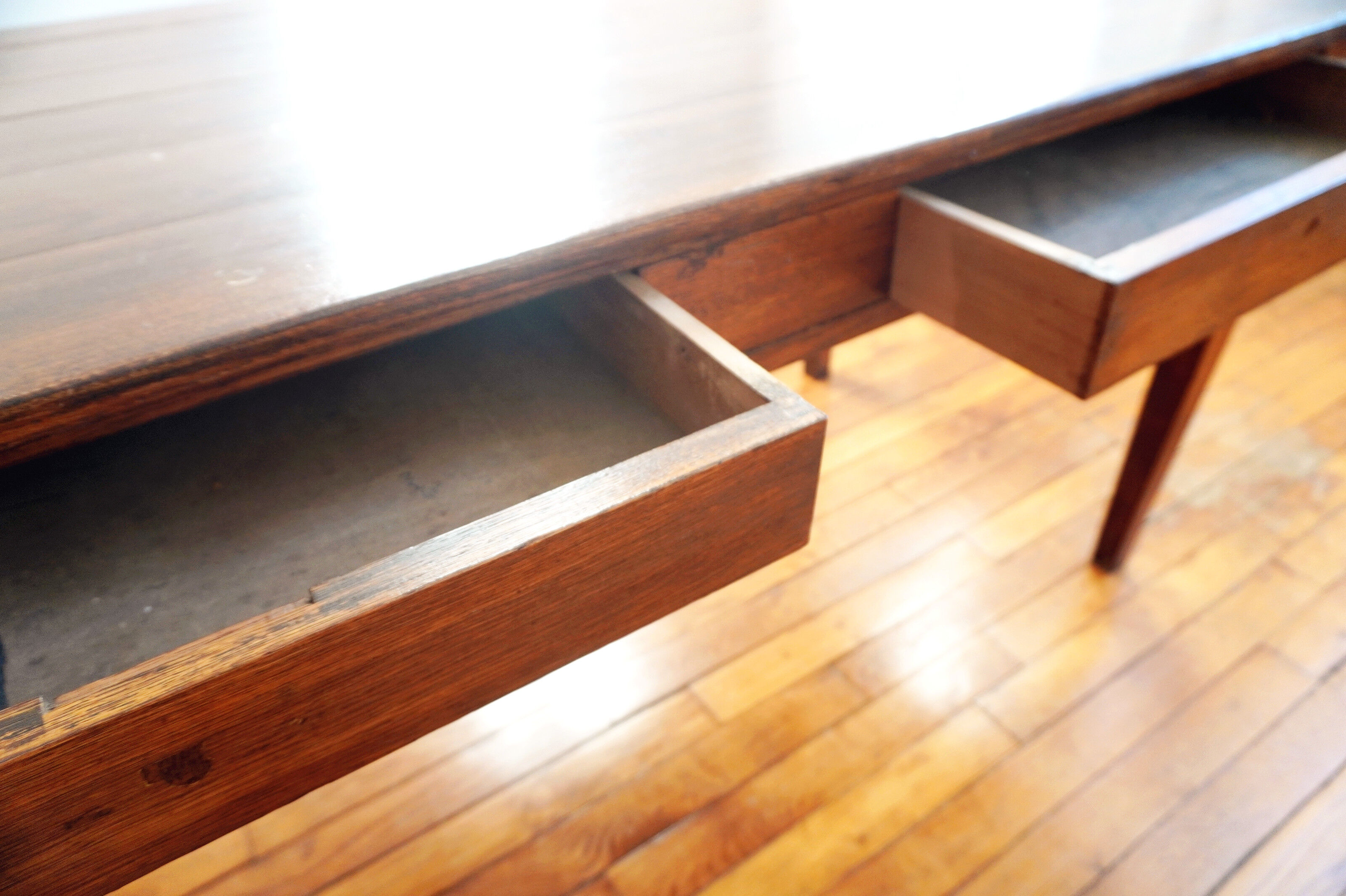 Farm table 2 drawers