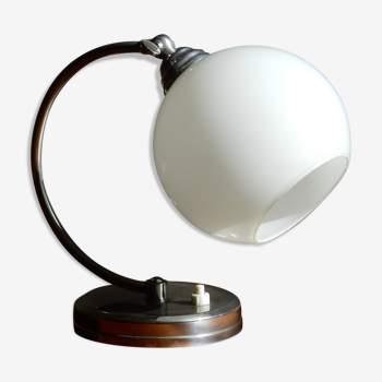 Bedside lamp shaped Art Deco ball of the 30s