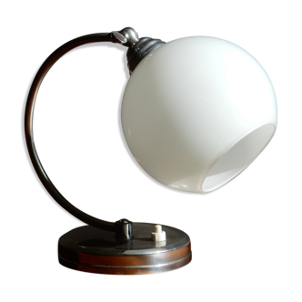 Bedside lamp shaped Art Deco ball of the 30s
