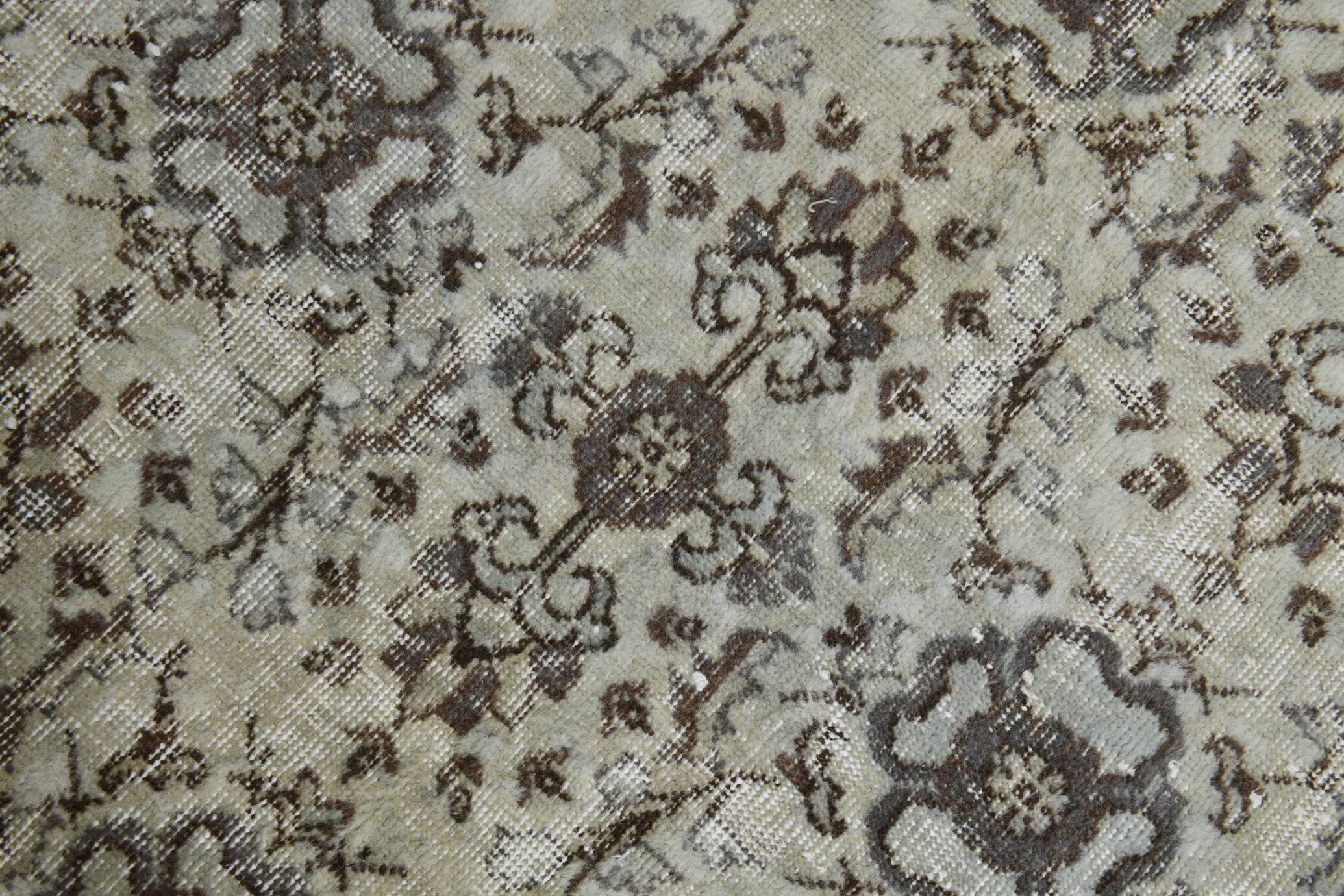 Light Green & Brown Floral Persian Rug, 181x285Cm