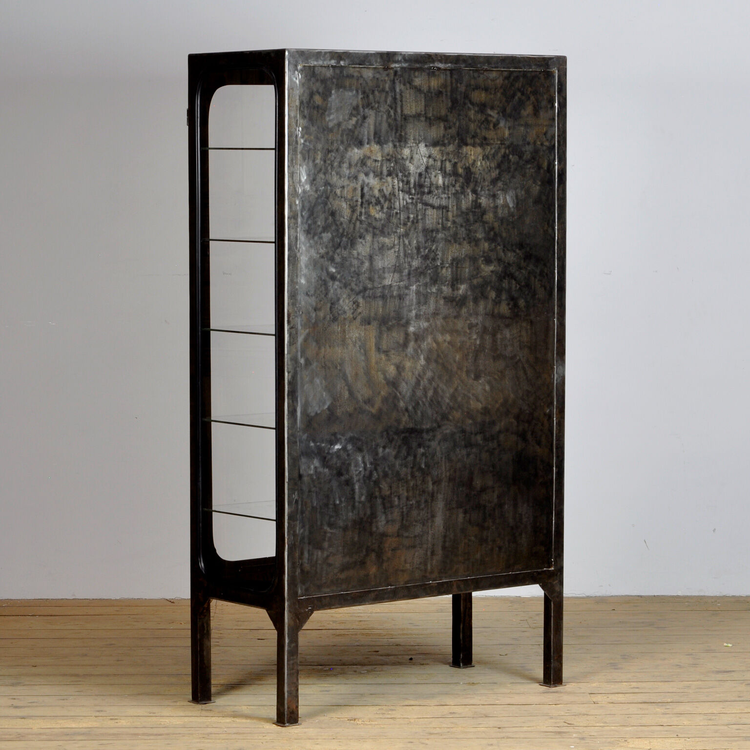 Armoire médicale vintage en verre et fer années 1970