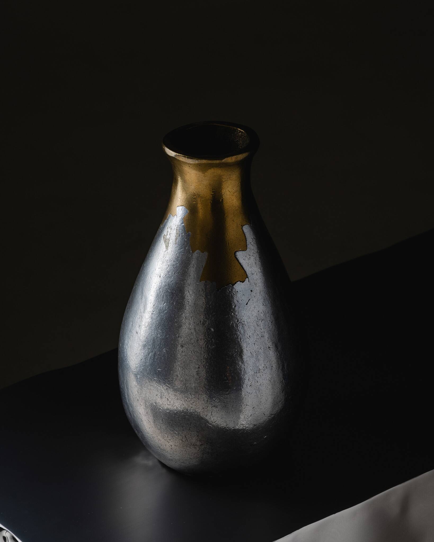 Vase en bronze et fonte d’aluminium, Philippe Jean, 1970s