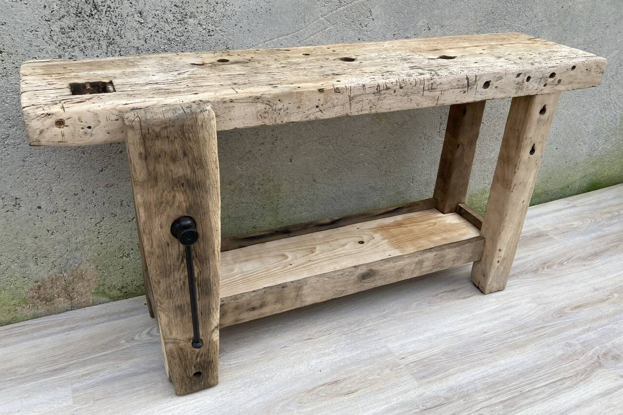 Old small carpenter's workbench