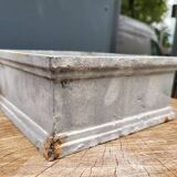 Jardinière carrée en fonte