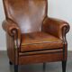 Correct and comfortable sheep leather armchair/armchair with a beautiful finish