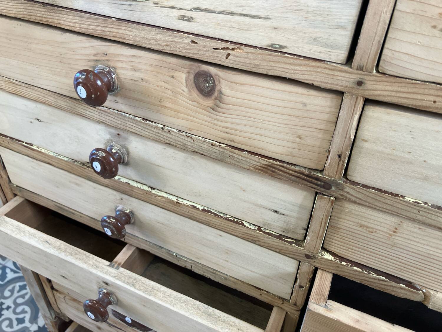 Watchmaker's workbench