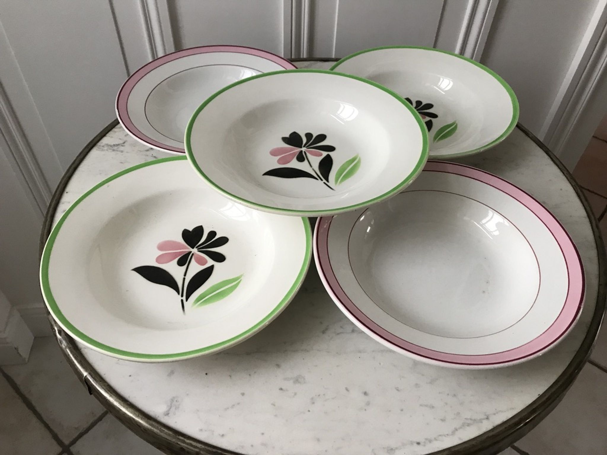 Lot of 5 hollow plates digoin sarreguemines model "rustic" and "casino" 50s