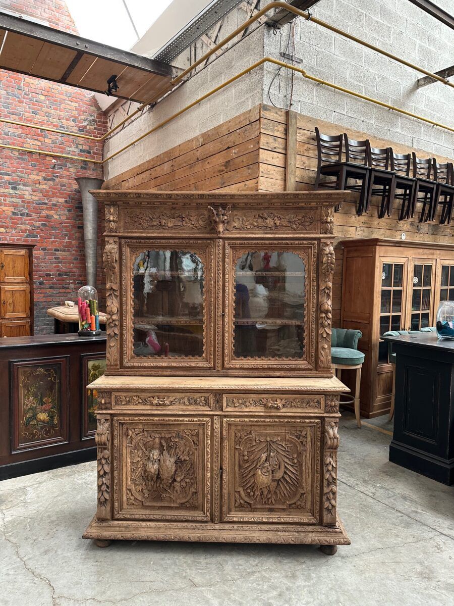Hunting furniture from the late 19th century