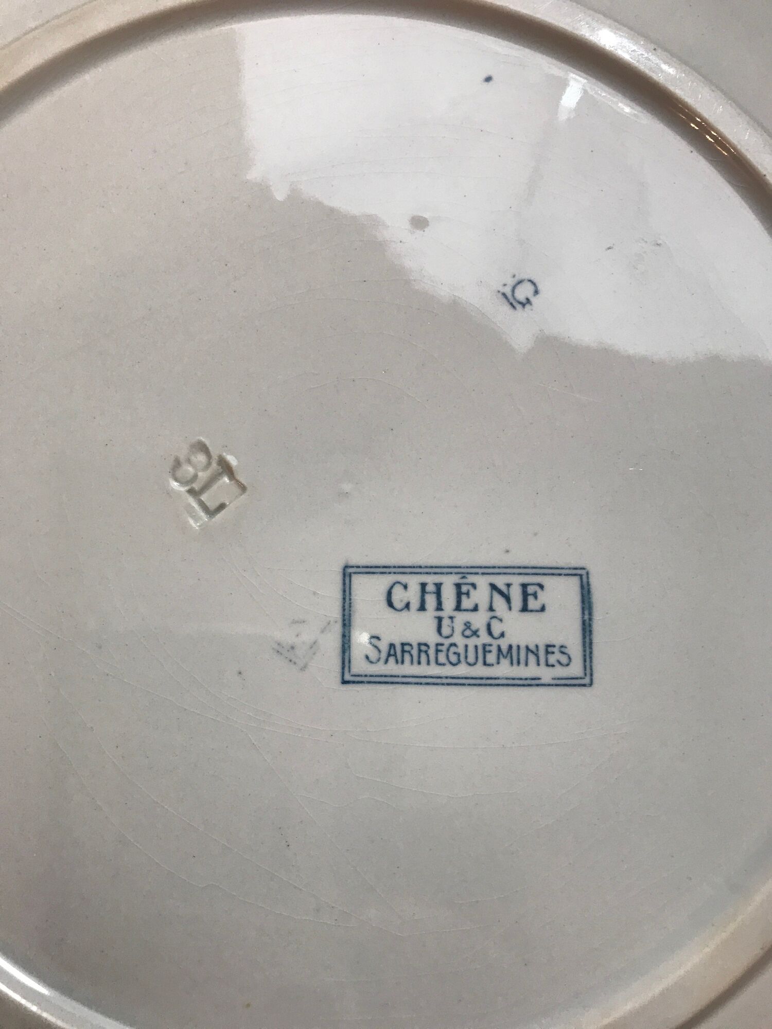 8 flat plates Terre de Fer Sarreguemines early 20th century