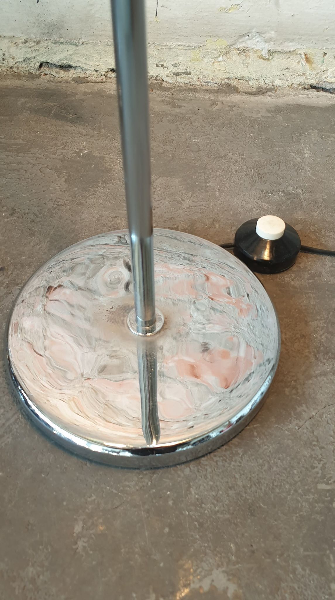 Vintage silver floor lamp, 1970