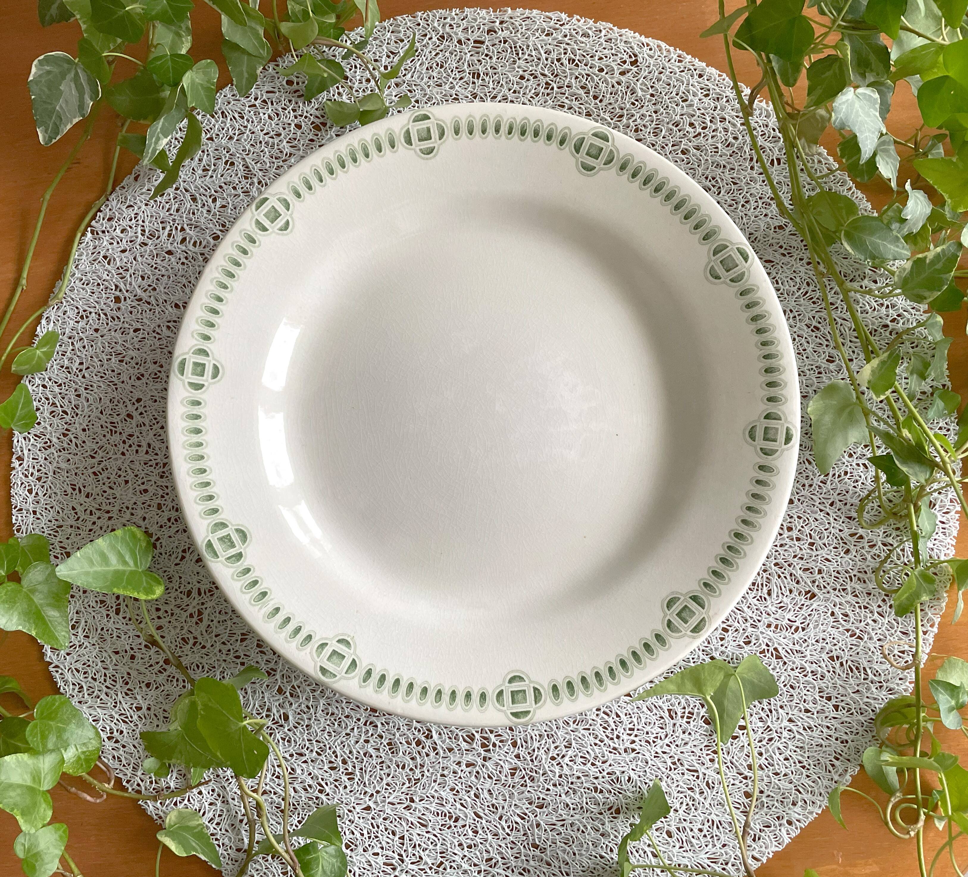 Old mignardise dish on pedestal in earthenware from Creil & Montereau
