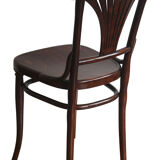 Pair of 1910's dining chairs model no.221 by Gebrüder Thonet