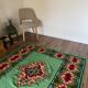 Tapis flatwoven roumain design géométrique sur fond turquoise vert, 158x185 cm