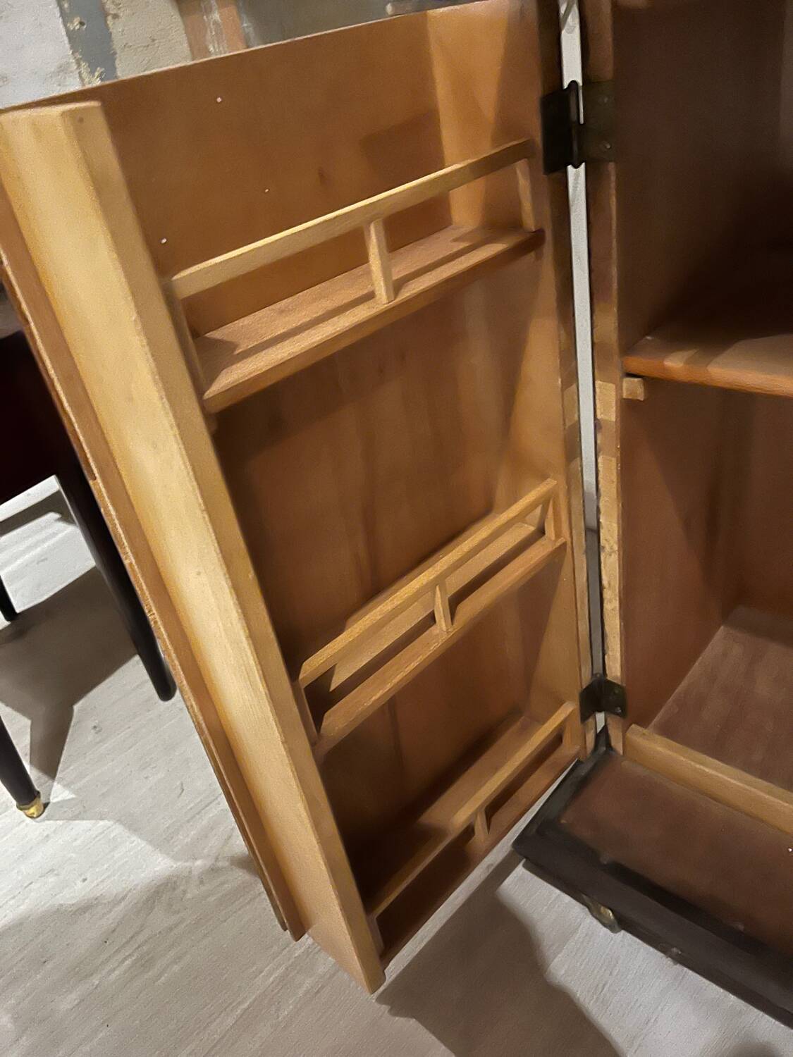 Small vintage piece of furniture or mini bar 1960/70