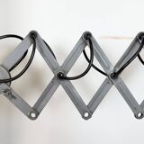 Applique murale industrielle grise à ciseaux, années 1960