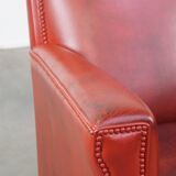 Fauteuil en cuir de mouton rouge
