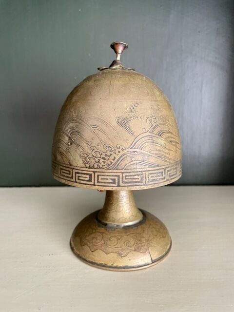 Table or hotel doorbell nineteenth century Indochina