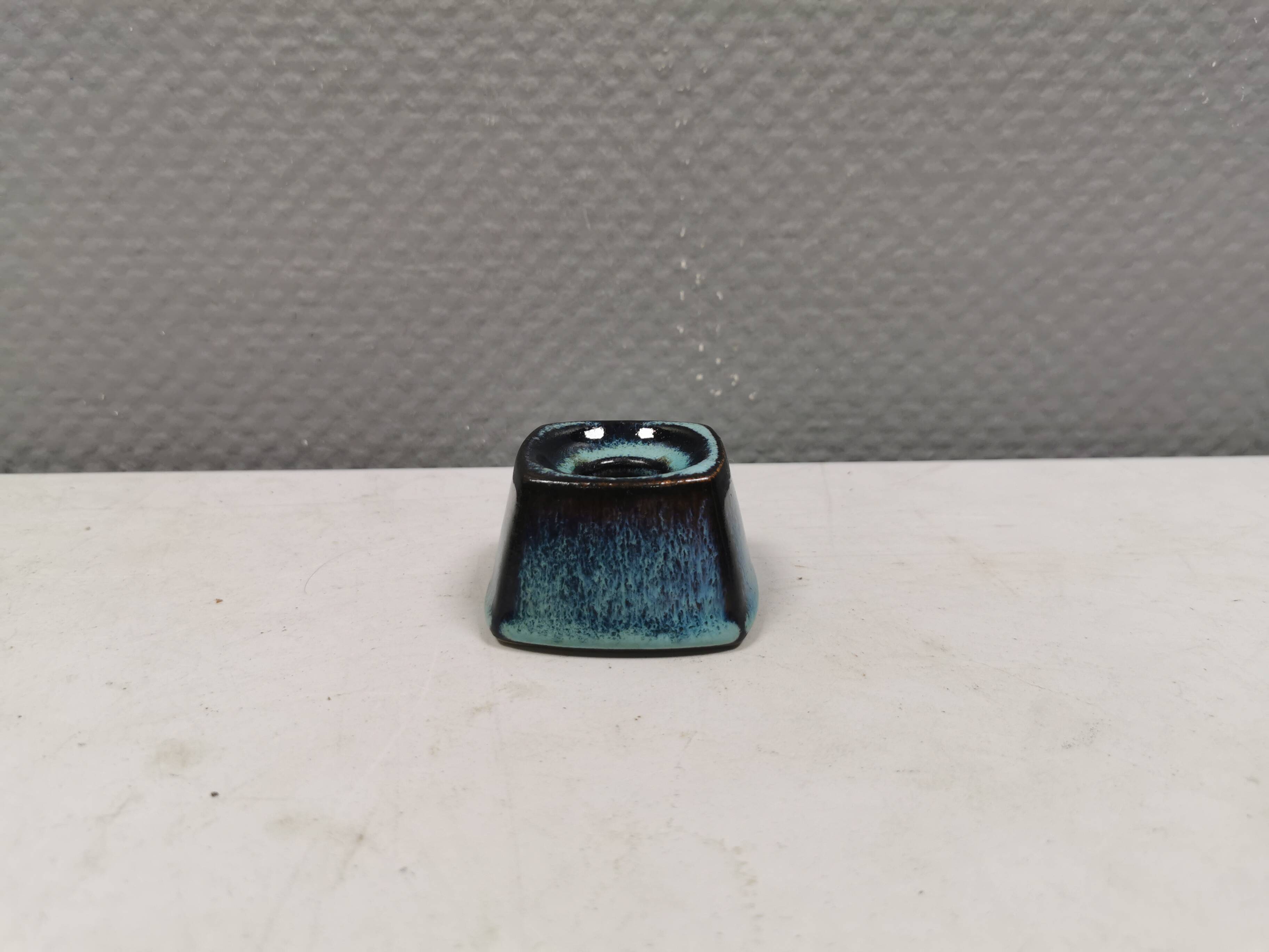 Small delicious candle holder from Danish Stogo ceramics 1980s