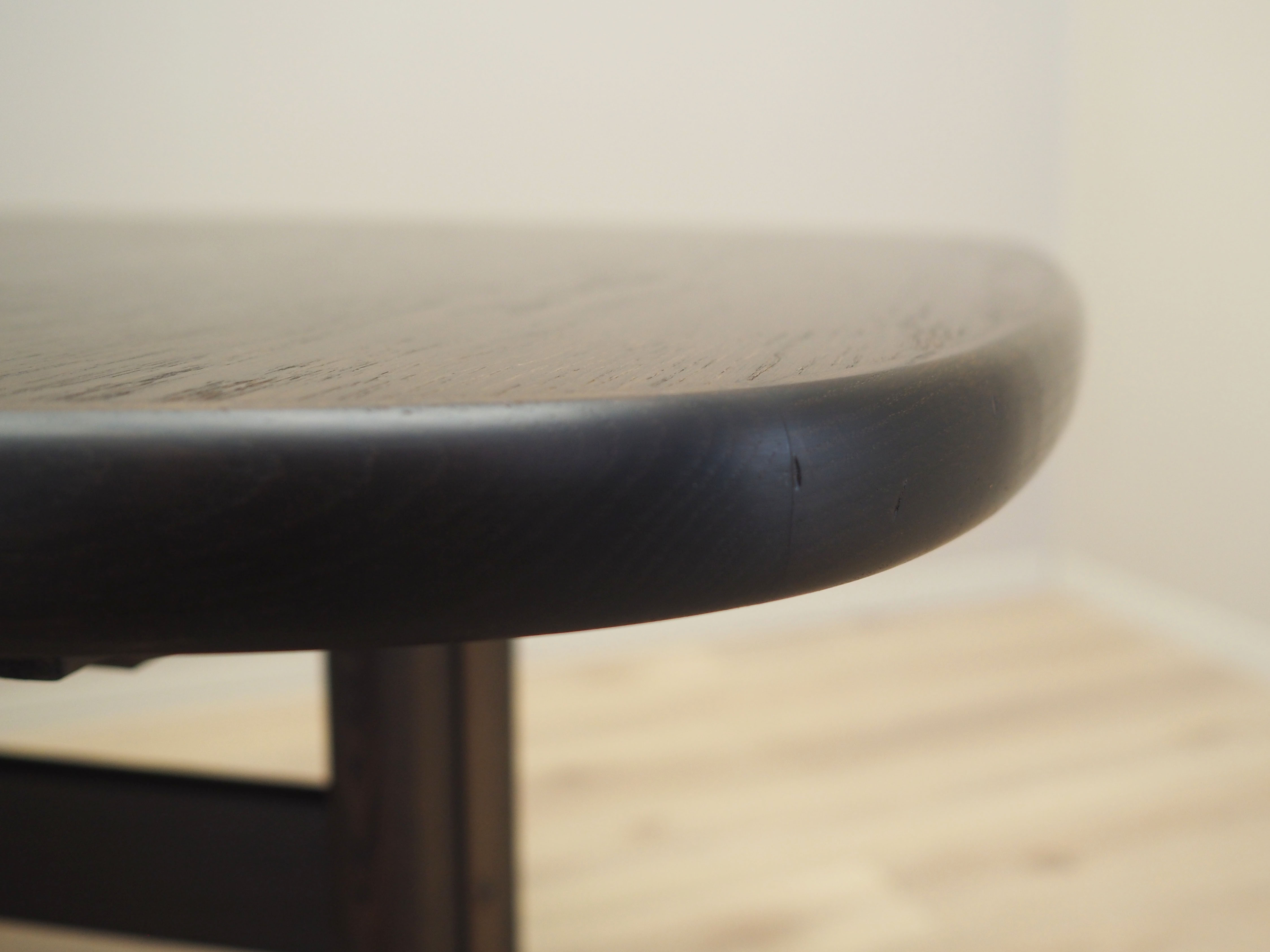 Oak table, Danish design, 1970s, manufacturer: Skovby