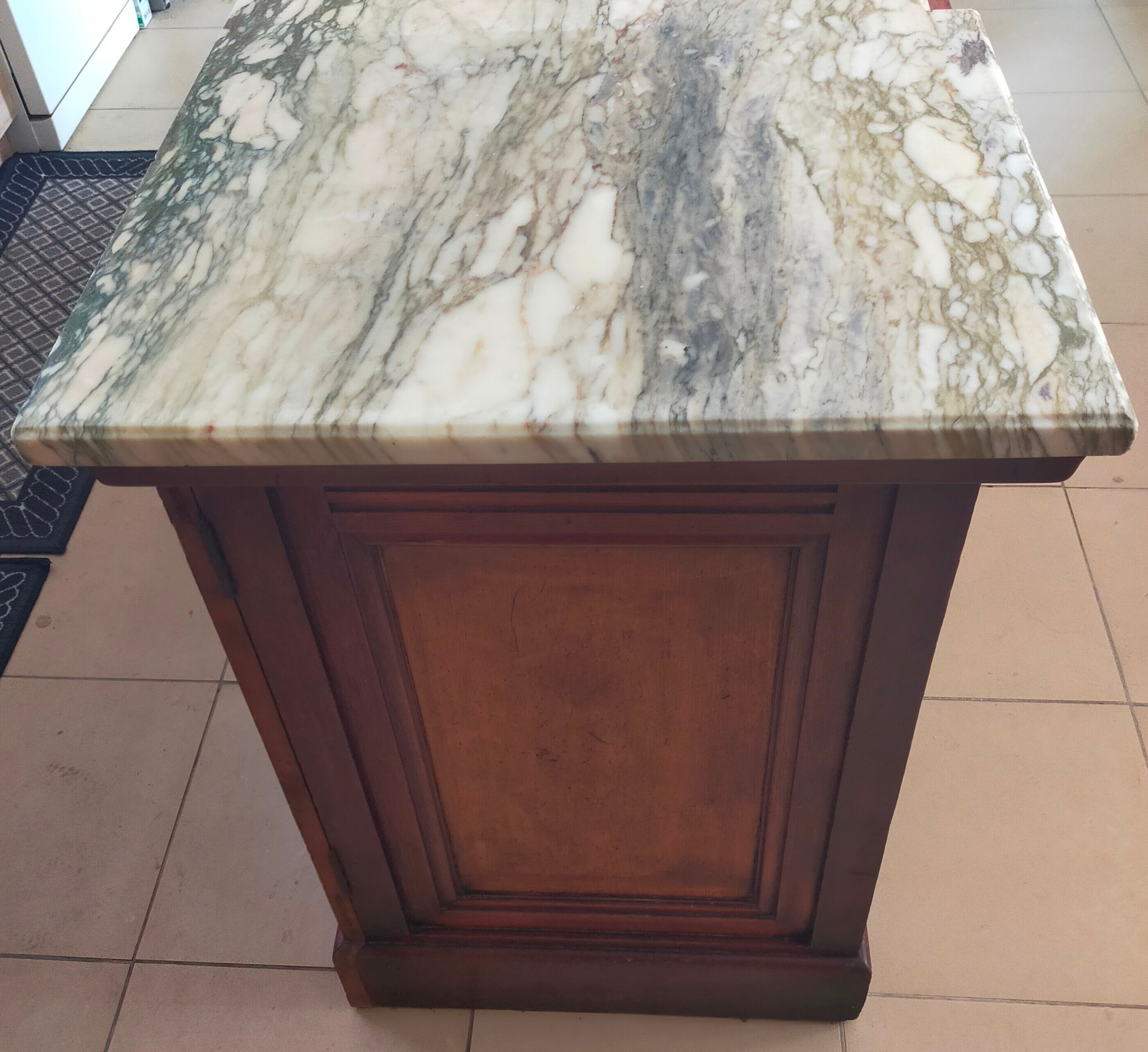 Counter furniture trade central island