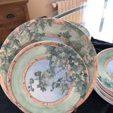 plates faience of GIEN model IVY
