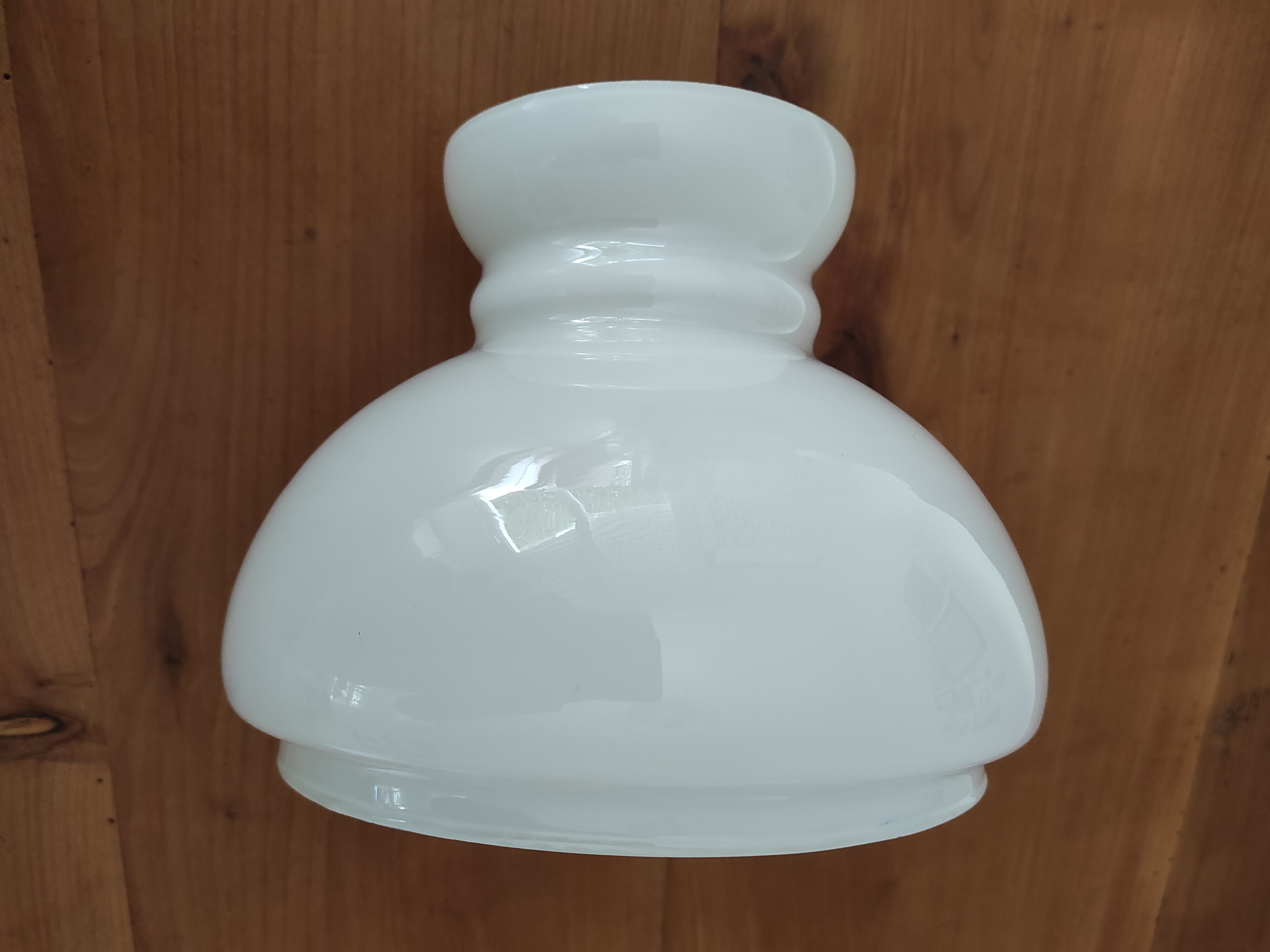 Opaline chandelier globe