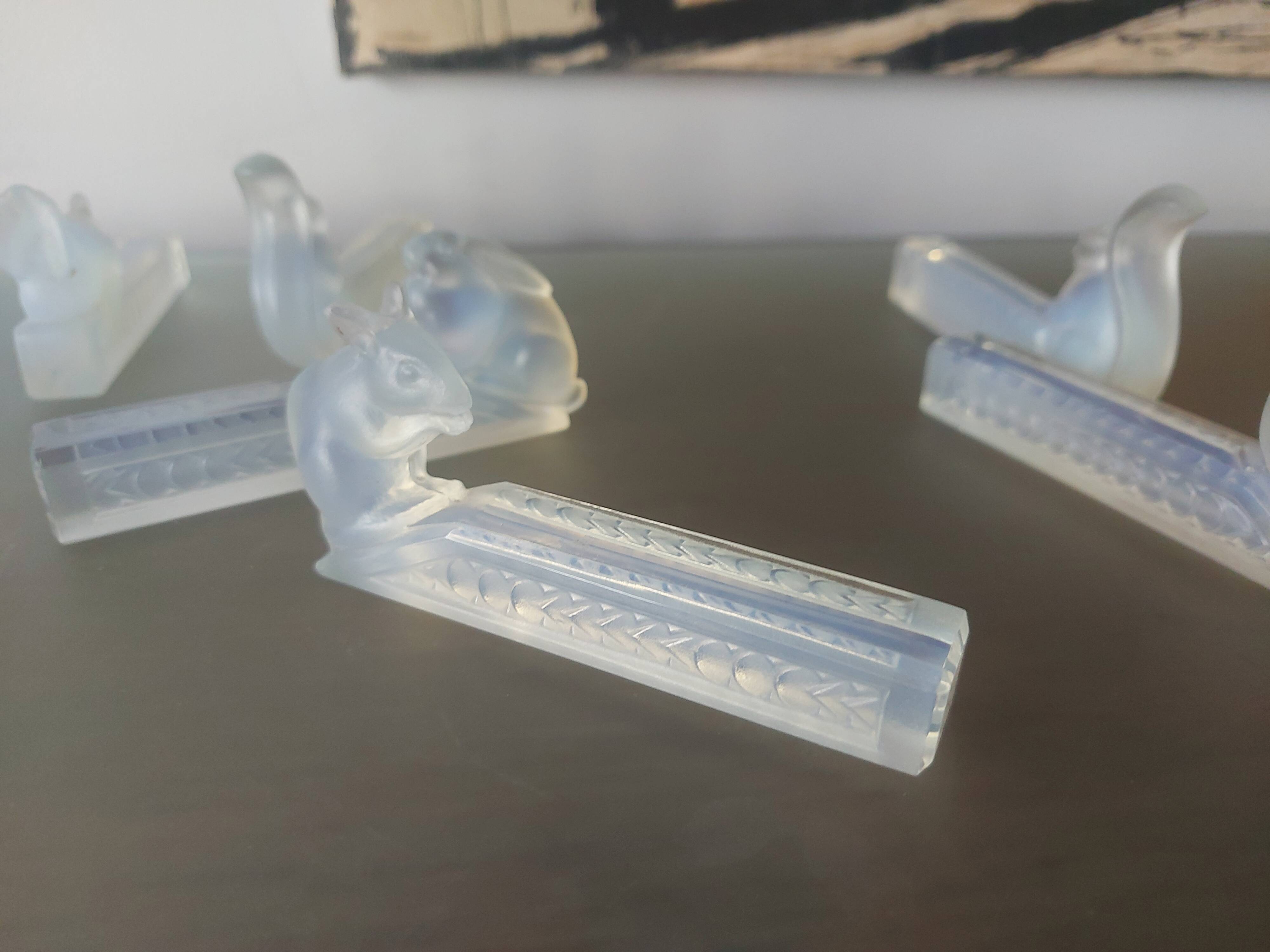 9 doors art deco knives in opalescent glass, bestiary.