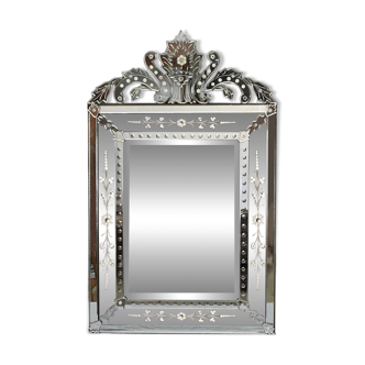 Important Venetian Mirror with Pediment, Italy – Early 20th Century