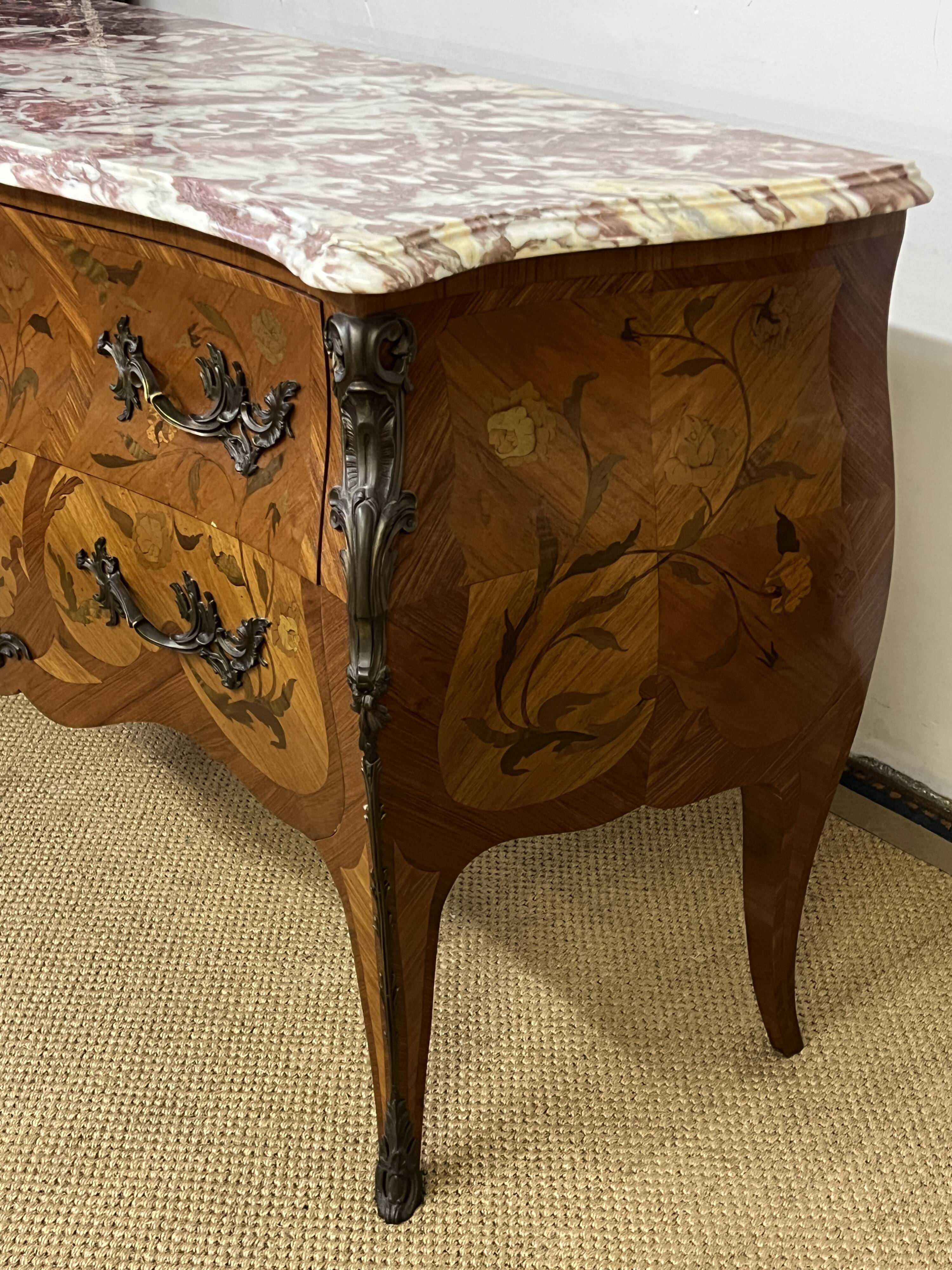 Louis XV style inlaid chest of drawers