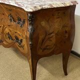 Louis XV style inlaid chest of drawers