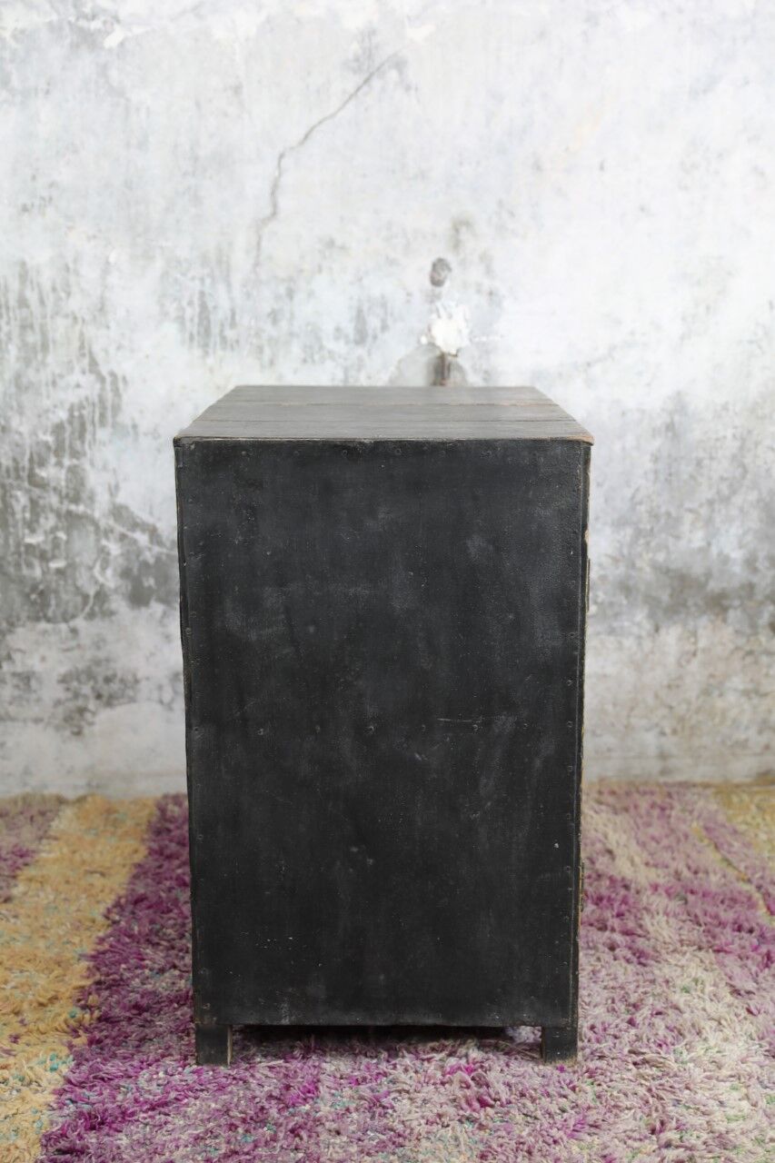 Indian sideboard 2 door