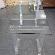 Marais International – Table and 2 chairs "The Invisibles by Marais"