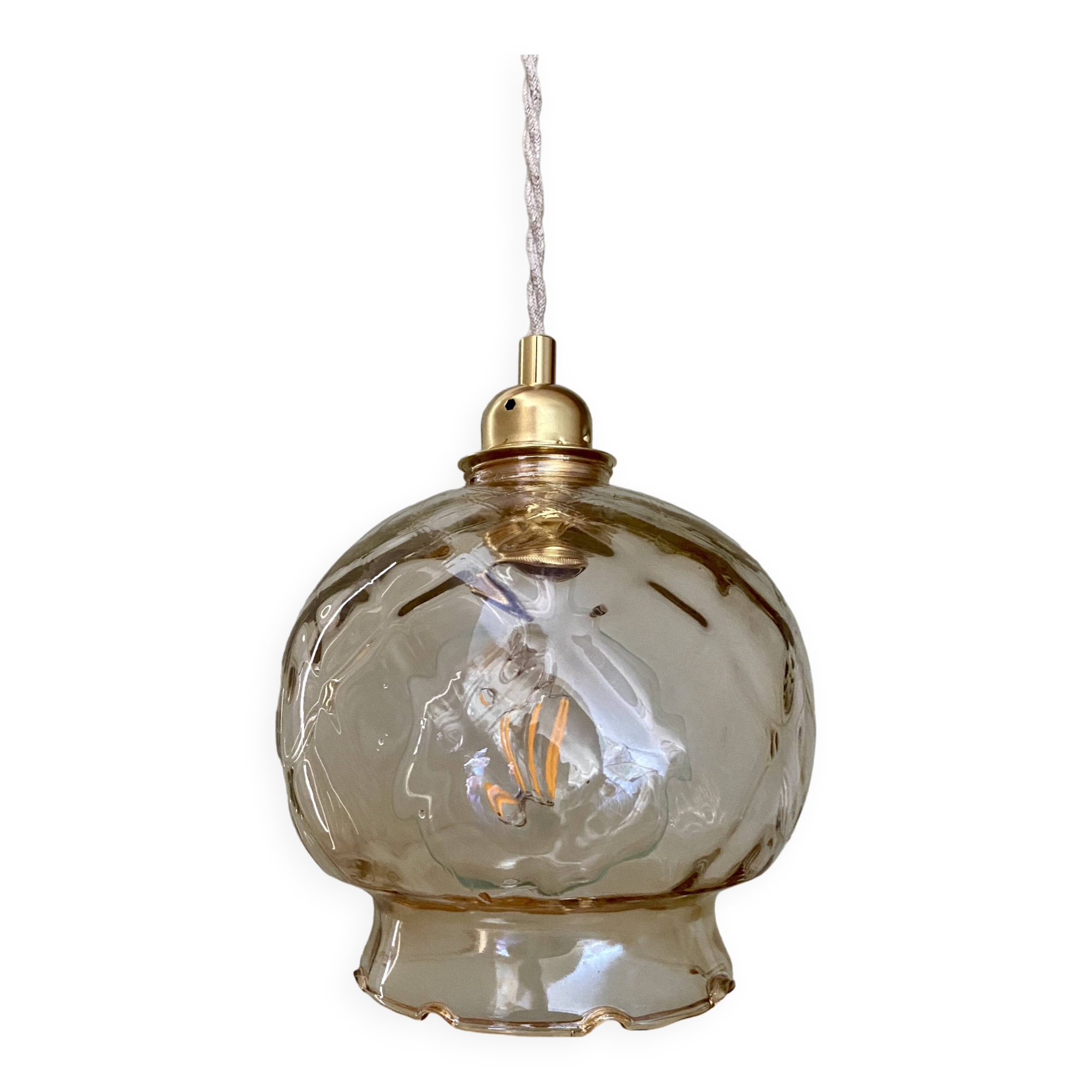 Suspension globe vintage en verre ambré
