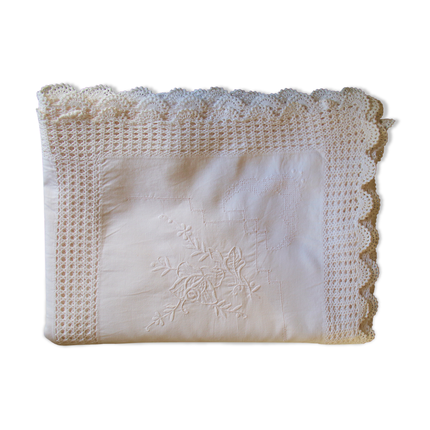 Embroidered white cotton tablecloth