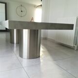 Contemporary dining table